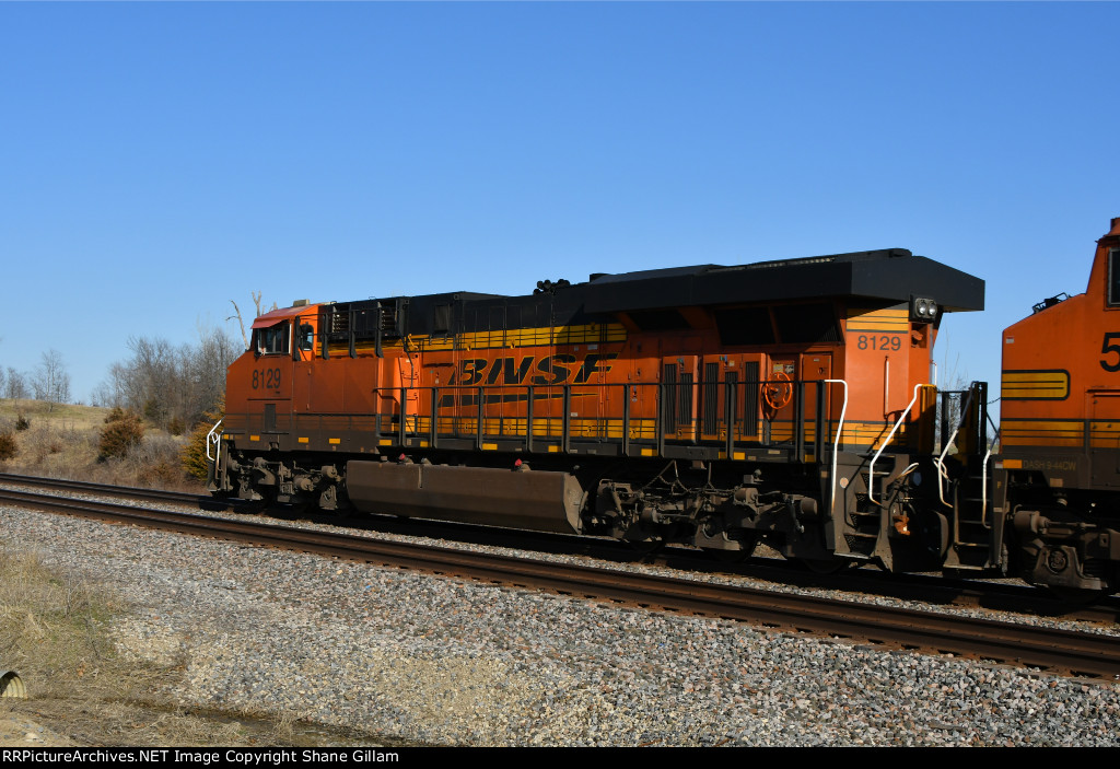 BNSF 8129